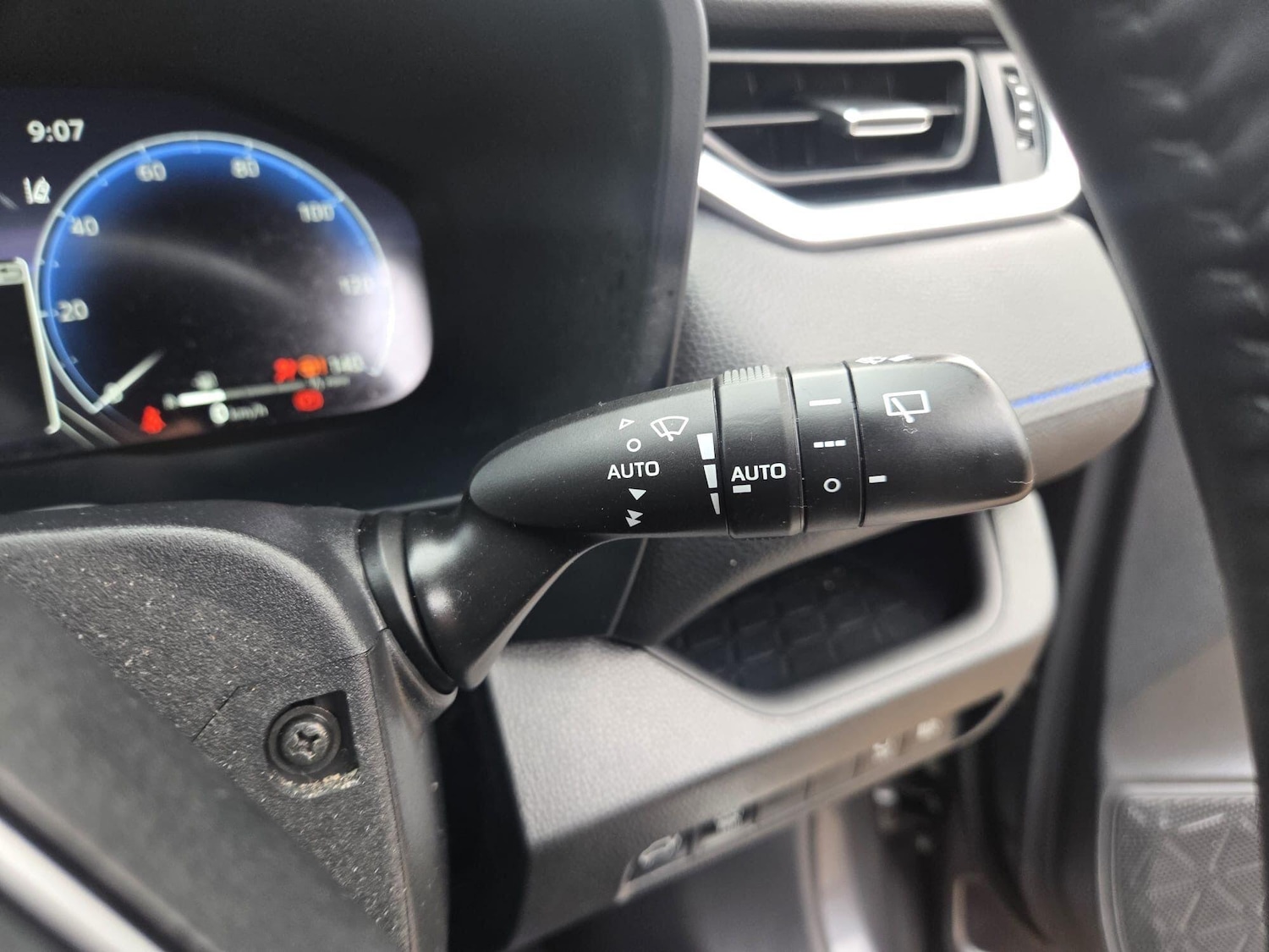 Used Toyota RAV4 2023 for sale - 76743098: Photo 20