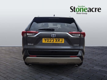 Used Toyota RAV4 2023 for sale - 76743098: Photo