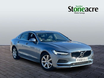 2019 (68) - Momentum D4 4-Door