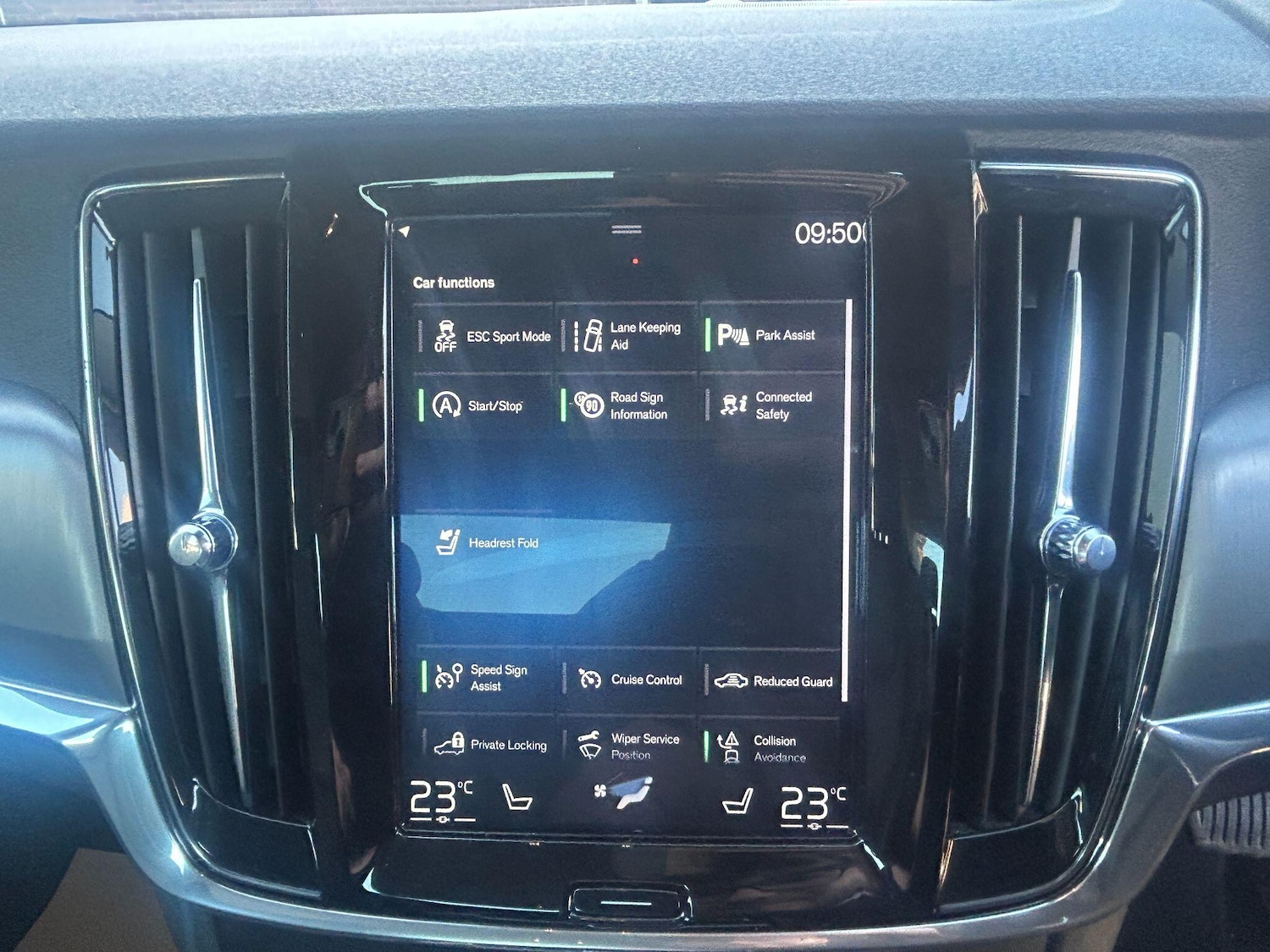 Used Volvo S90 2019 for sale - 76084035: Photo 28