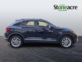 Used Volkswagen T-Roc 2023 for sale - 78481511: Photo