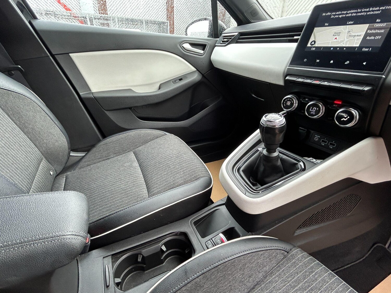 Used Renault Clio 2023 for sale - 76457580: Photo 20