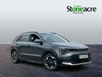 2025 (25) - 150kW 3 65kWh 5dr Auto