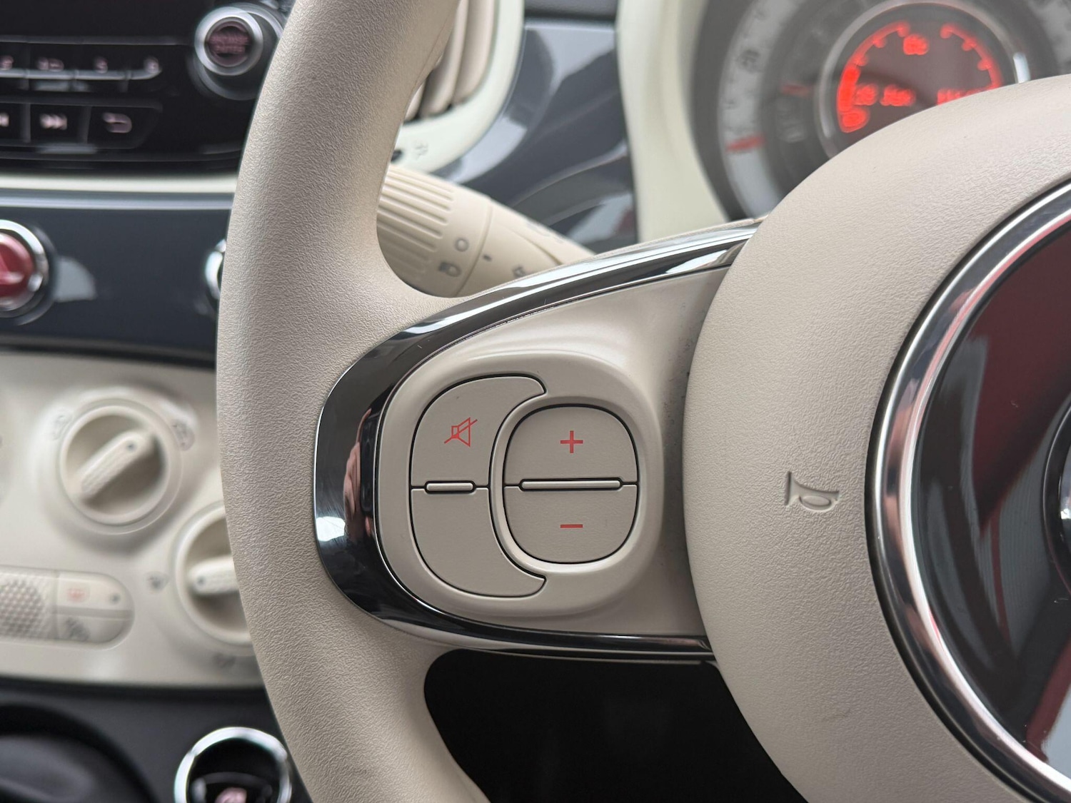 Used Fiat 500 2019 for sale - 77396037: Photo 13