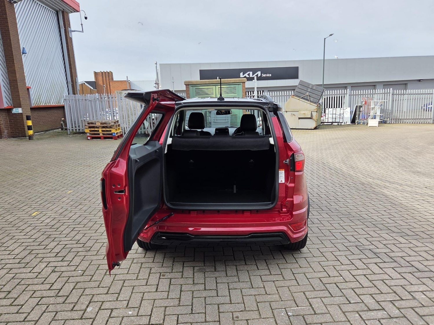 Used Ford Ecosport for sale - 77970382: Photo 11