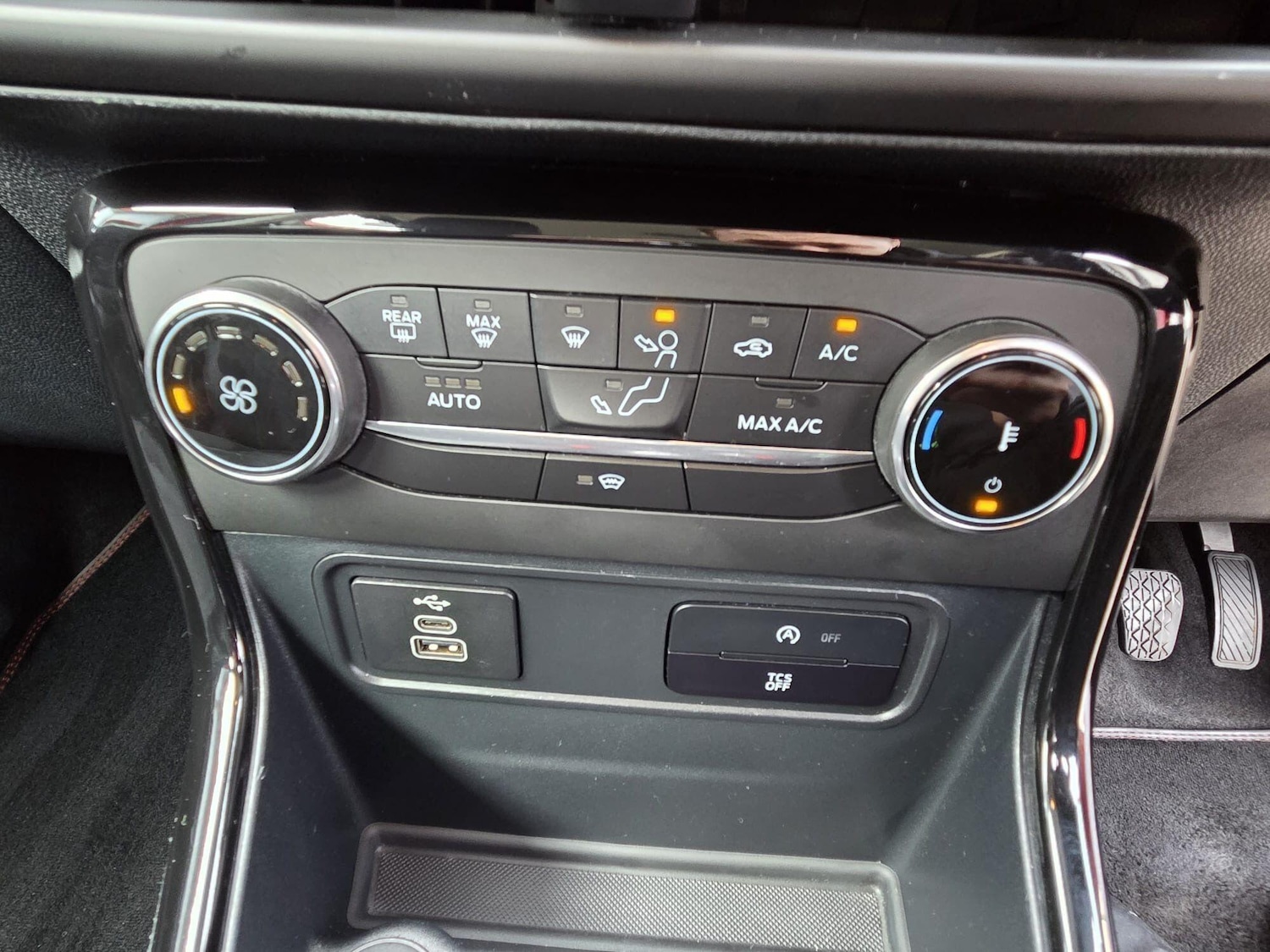 Used Ford Ecosport for sale - 77970382: Photo 28