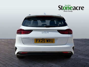 Used Kia Ceed 2025 for sale - 75387596: Photo