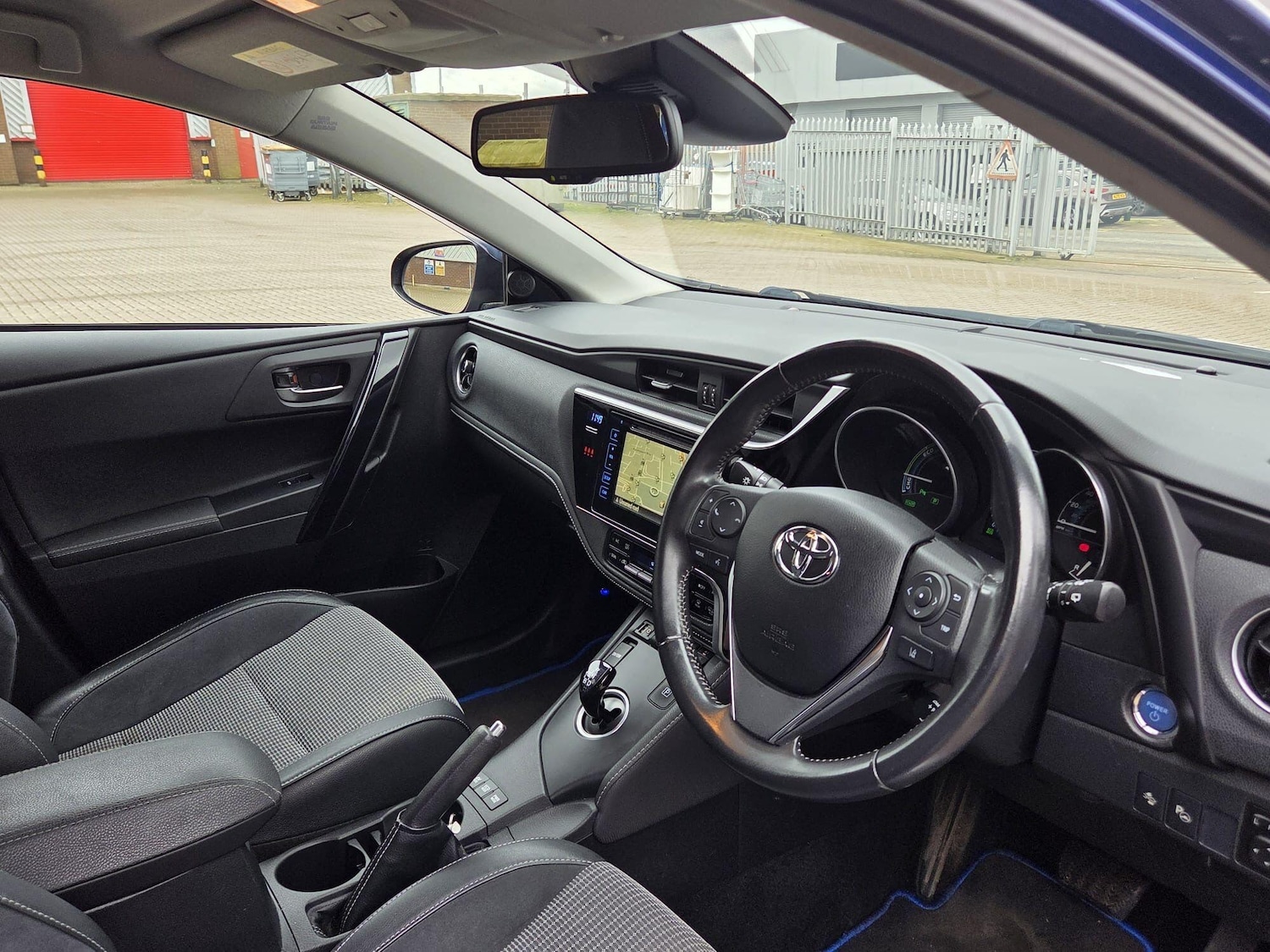 Used Toyota Auris 2016 for sale - 77769372: Photo 17