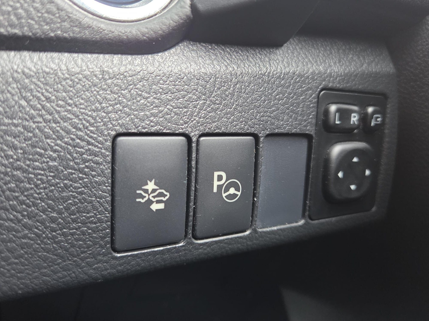 Used Toyota Auris 2016 for sale - 77769372: Photo 20