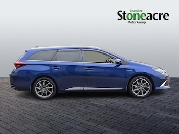 Used Toyota Auris 2016 for sale - 77769372: Photo