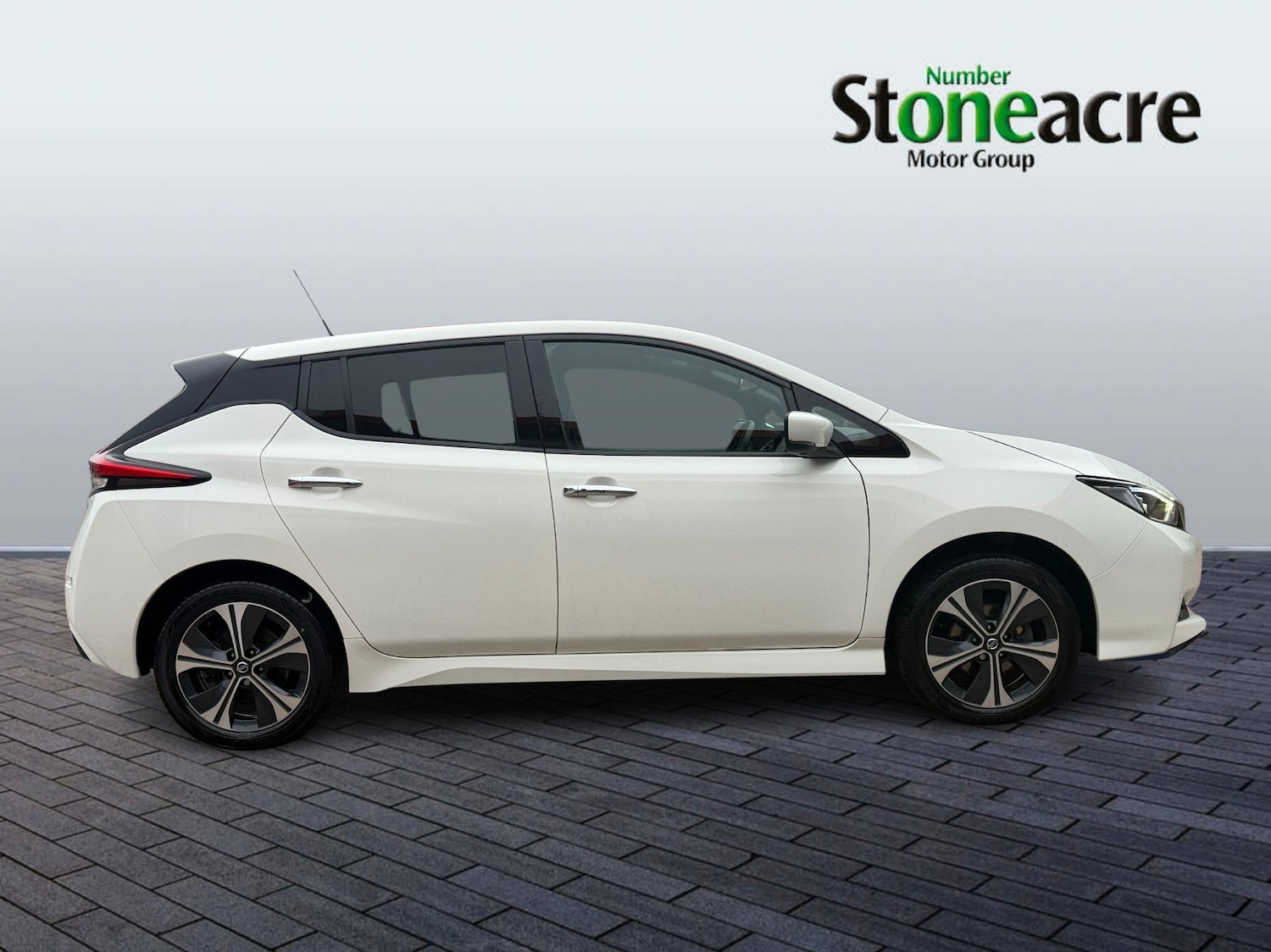 Used Nissan Leaf 2020 for sale - 77439718: Photo 2