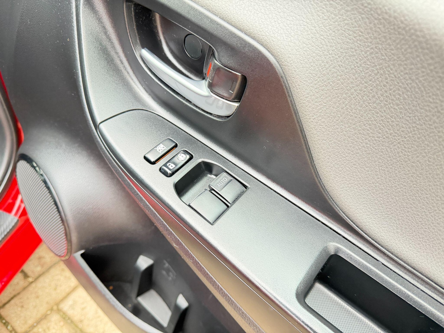 Used Toyota Yaris 2018 for sale - 76965112: Photo 13