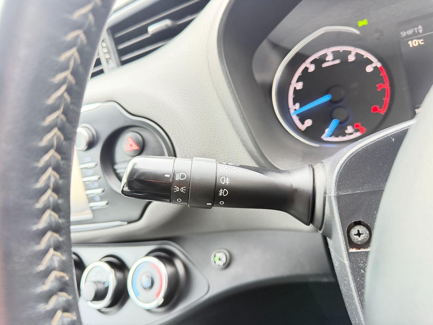 Used Toyota Yaris 2018 for sale - 76965112: Photo 19