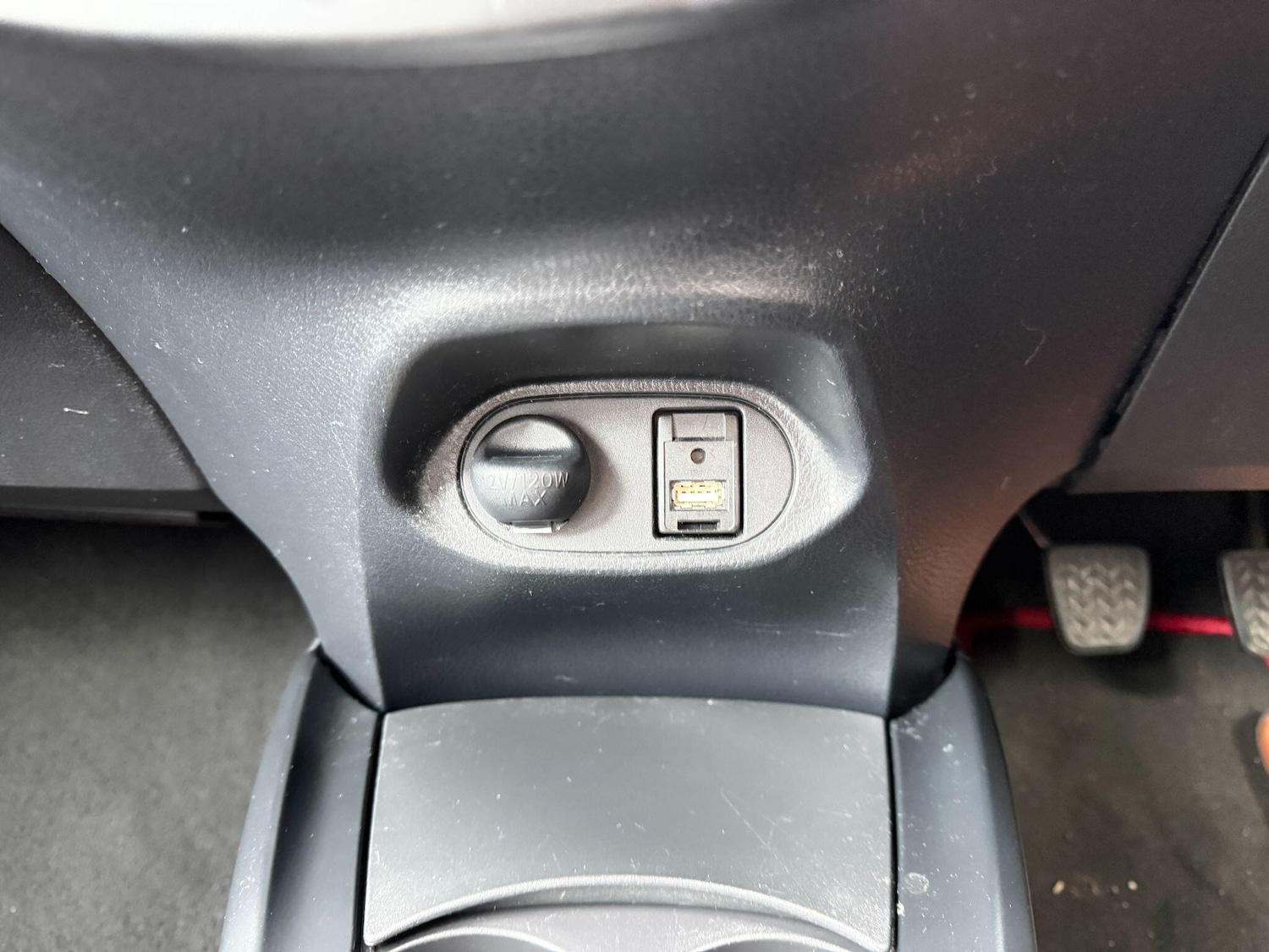 Used Toyota Yaris 2018 for sale - 76965112: Photo 22