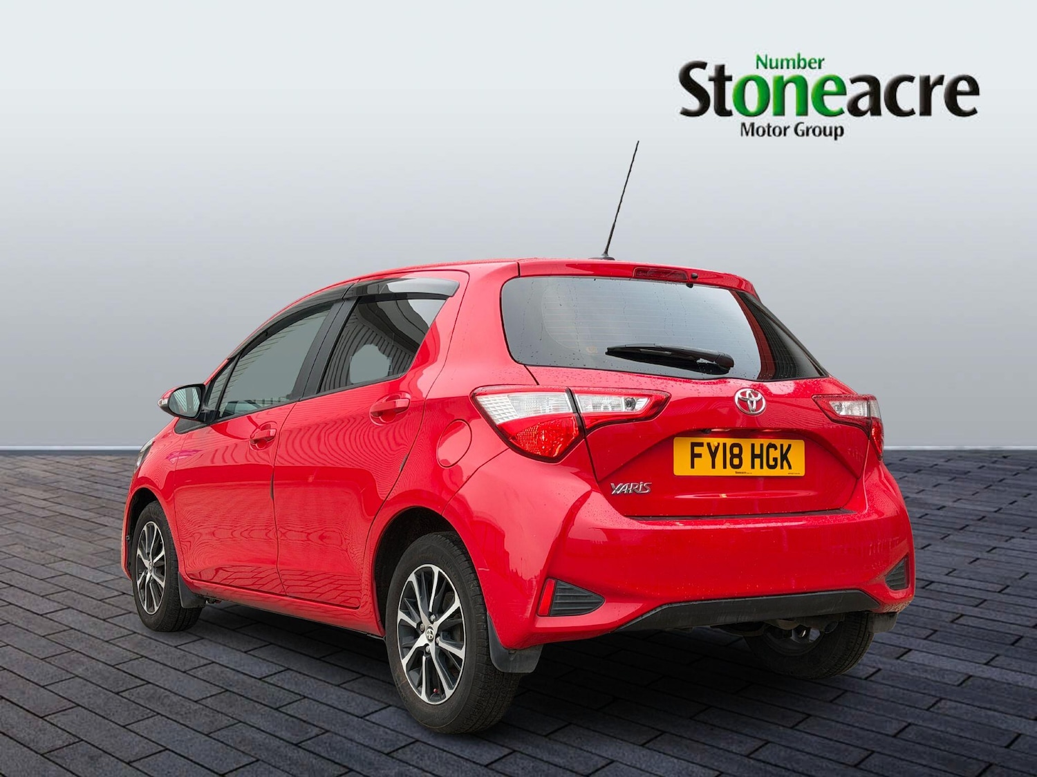 Used Toyota Yaris 2018 for sale - 76965112: Photo 5