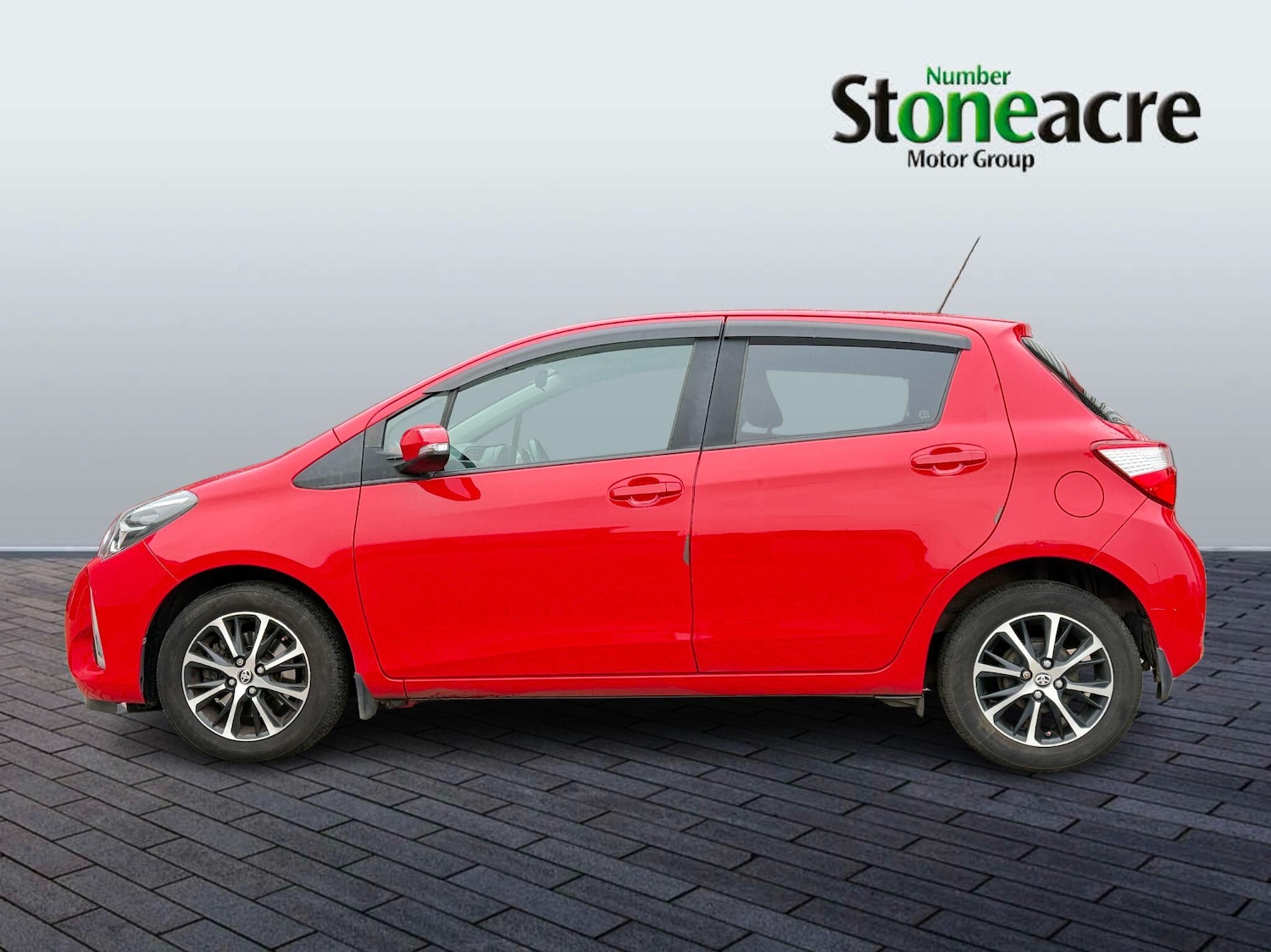 Used Toyota Yaris 2018 for sale - 76965112: Photo 6