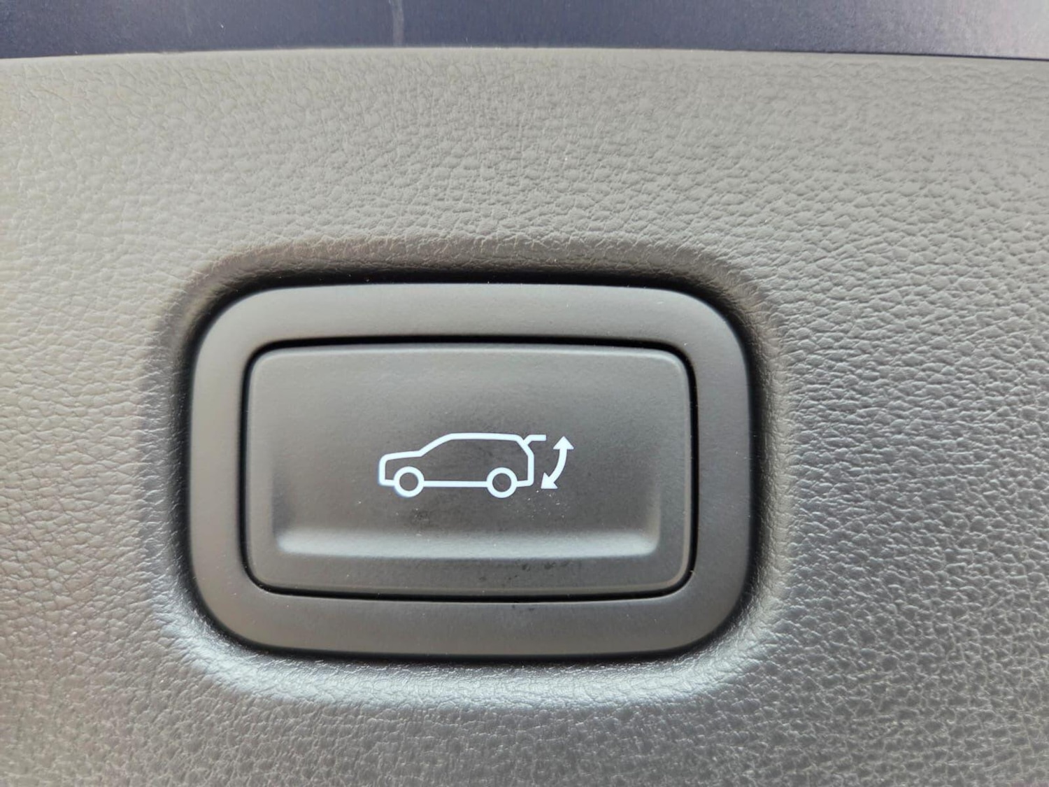 Used Hyundai KONA 2025 for sale - 76965304: Photo 12
