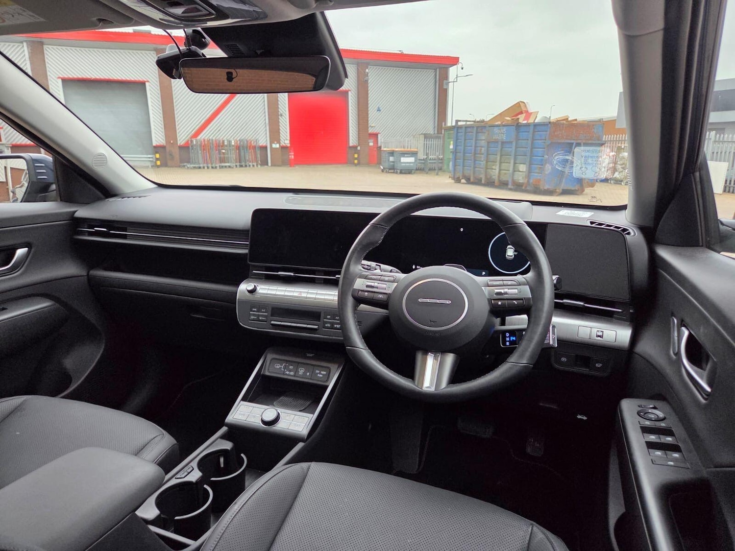 Used Hyundai KONA 2025 for sale - 76965304: Photo 16