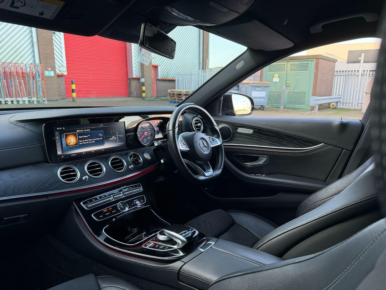 Used Mercedes-Benz E Class 2017 for sale - 77395825: Photo 16