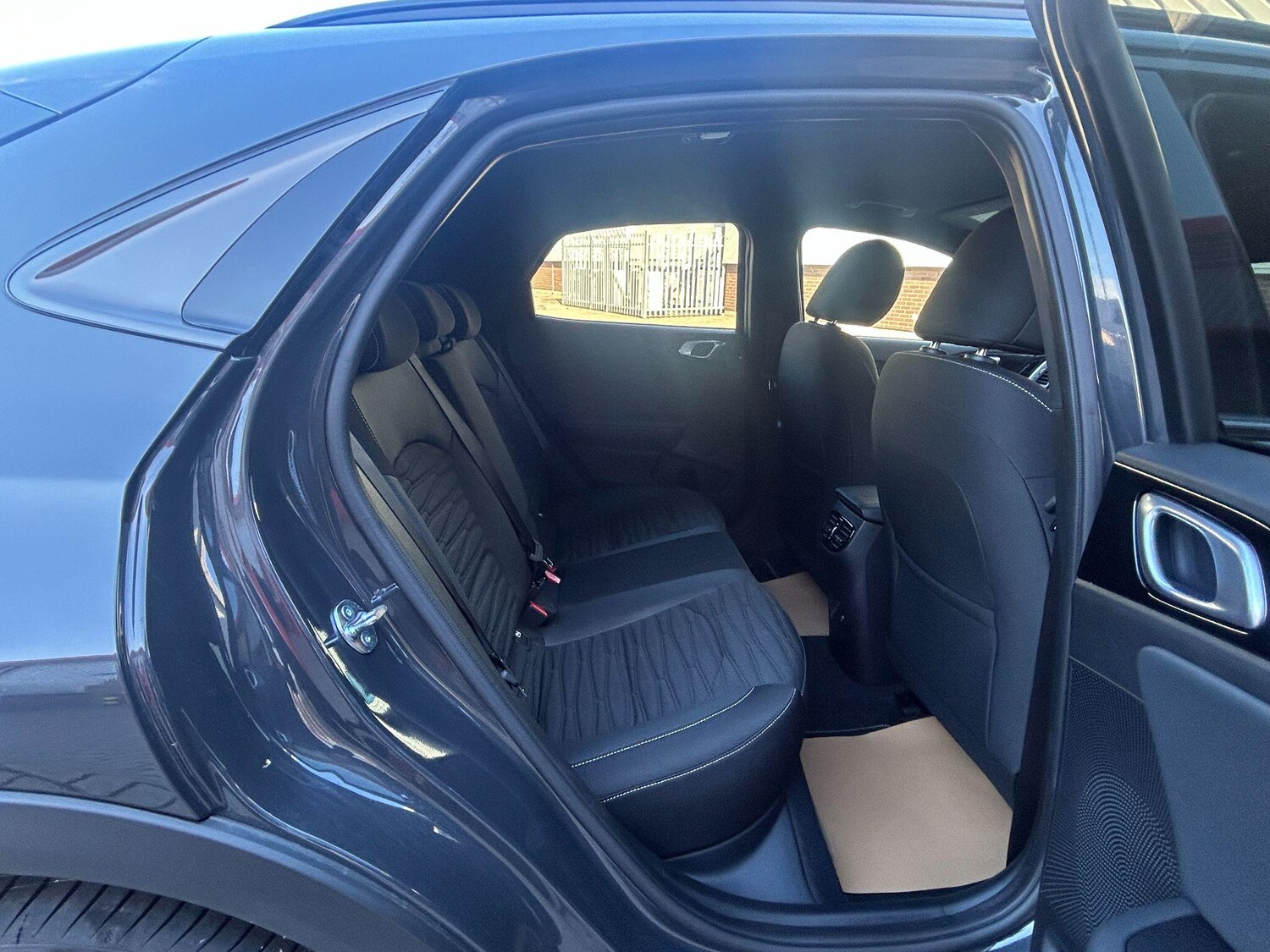 Used Kia XCeed 2025 for sale - 76866351: Photo 12