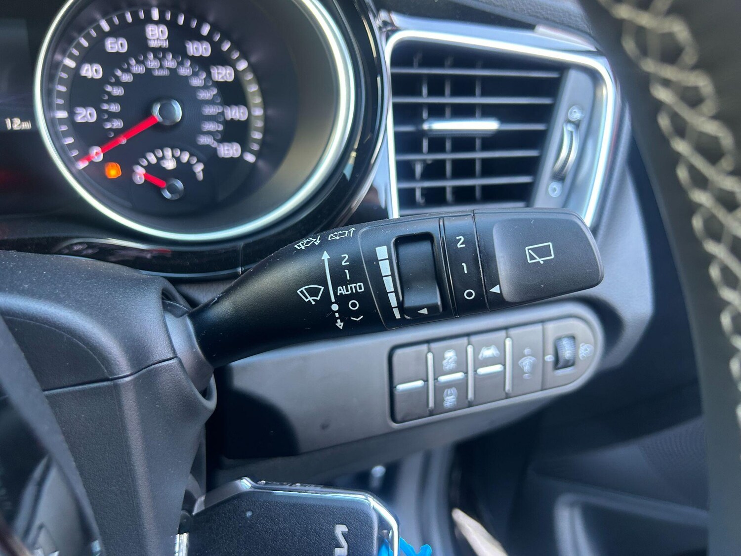 Used Kia XCeed 2025 for sale - 76866351: Photo 25