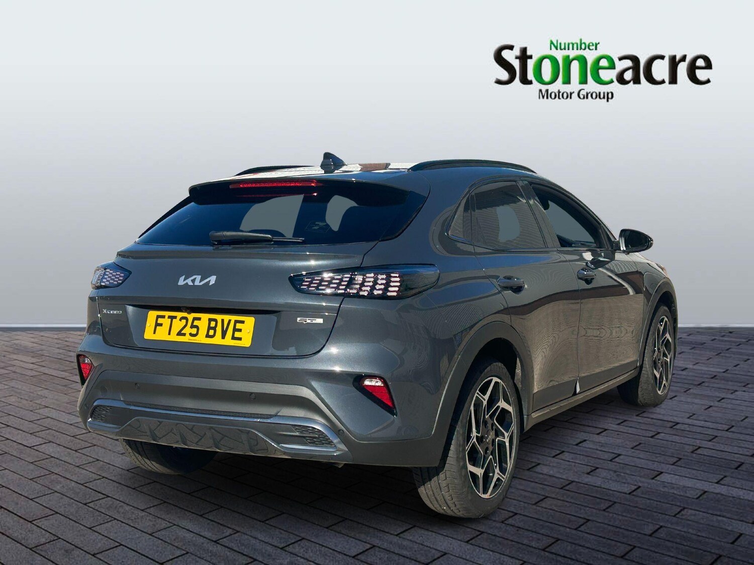 Used Kia XCeed 2025 for sale - 76866351: Photo 3