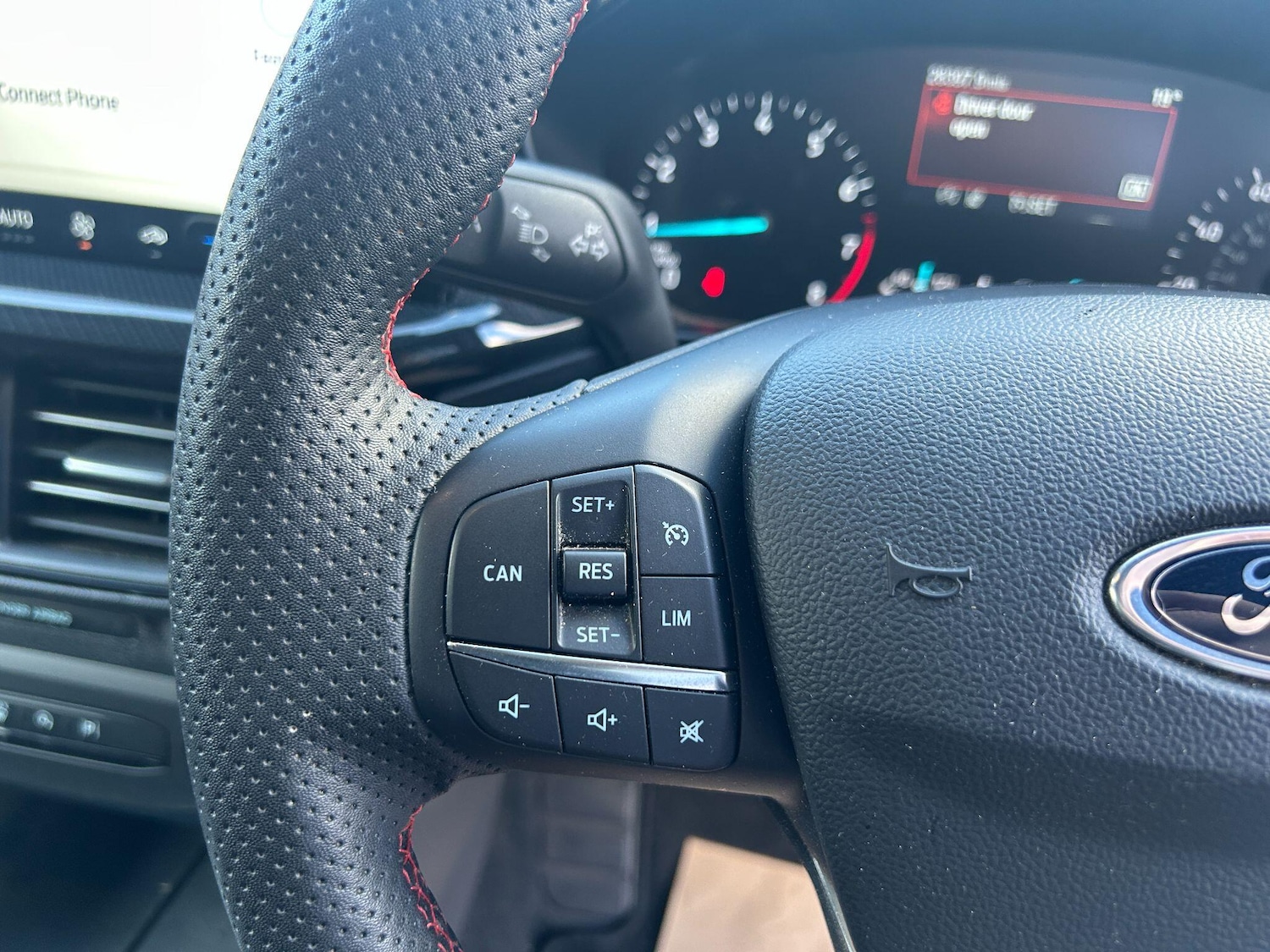 Used Ford Focus 2023 for sale - 76377608: Photo 19