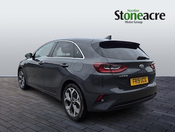 Used Kia Ceed 2019 for sale - 77021358: Photo