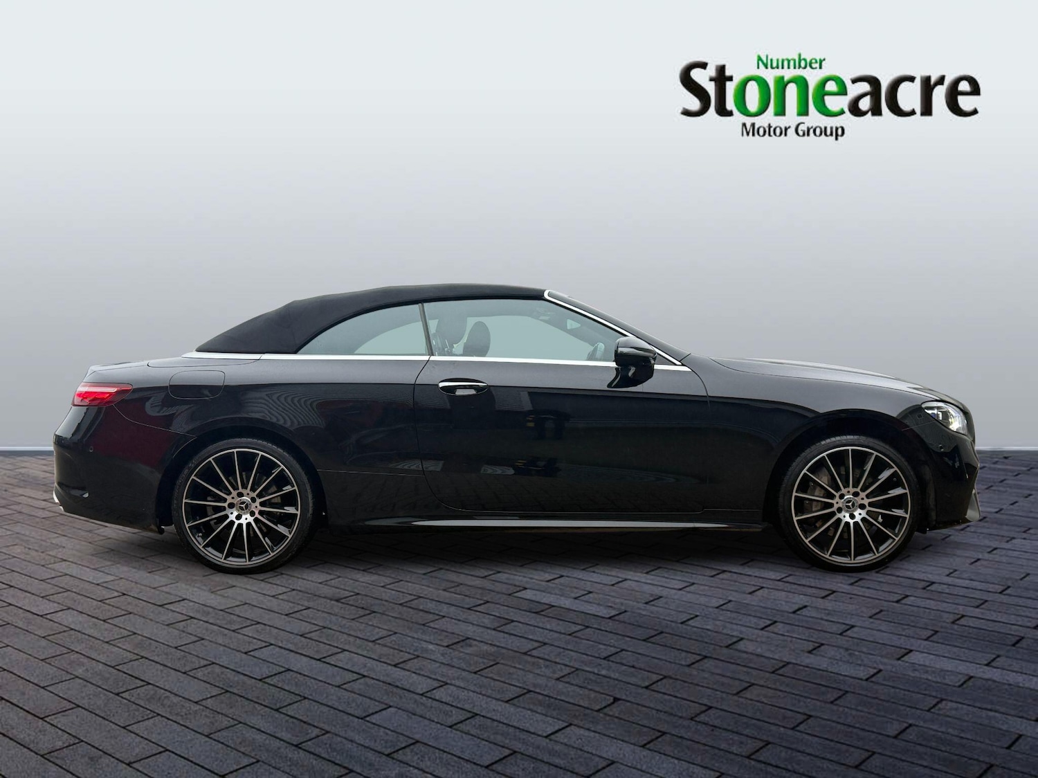 Used Mercedes-Benz E Class 2023 for sale - 77524730: Photo 2