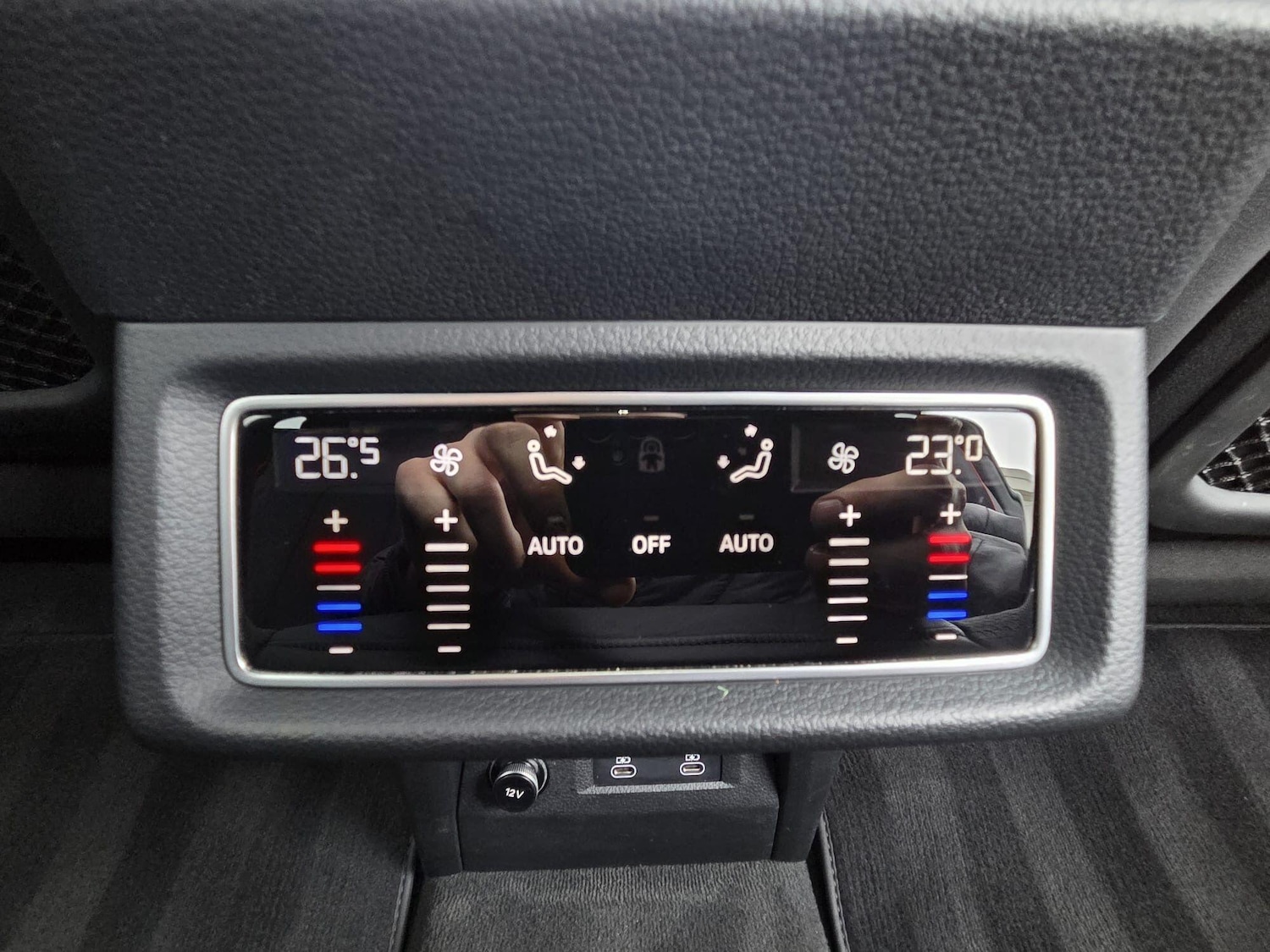 Used Audi Q8 2023 for sale - 77825233: Photo 19