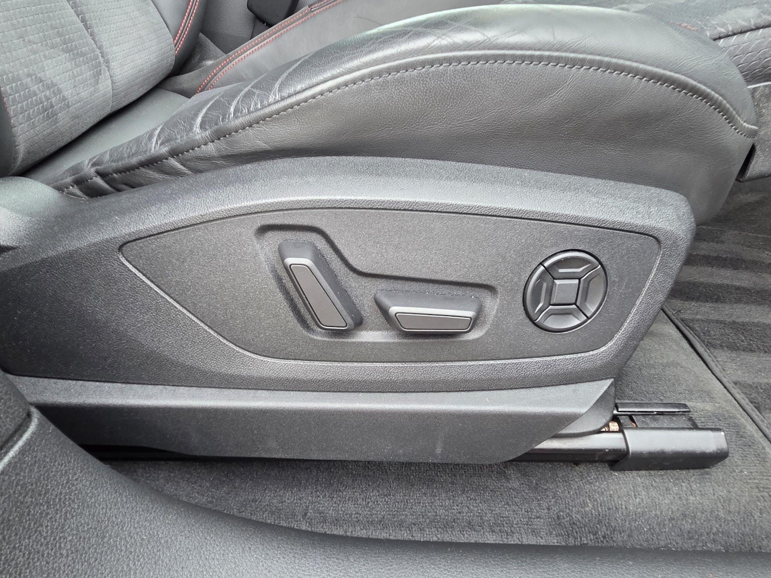 Used Audi Q8 2023 for sale - 77825233: Photo 27