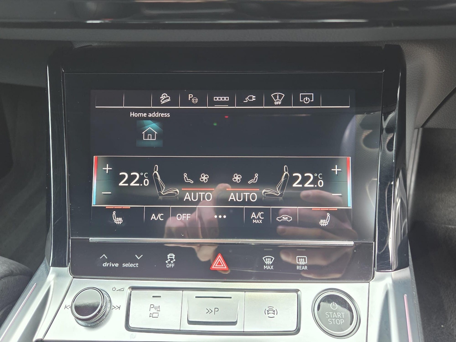 Used Audi Q8 2023 for sale - 77825233: Photo 44