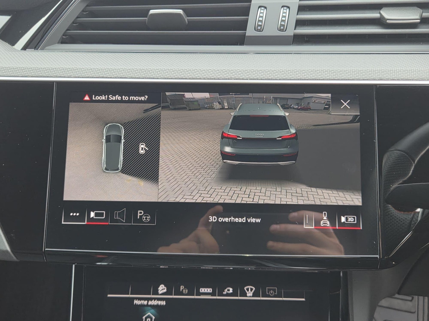 Used Audi Q8 2023 for sale - 77825233: Photo 46