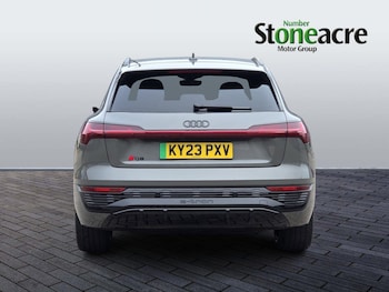 Used Audi Q8 2023 for sale - 77825233: Photo