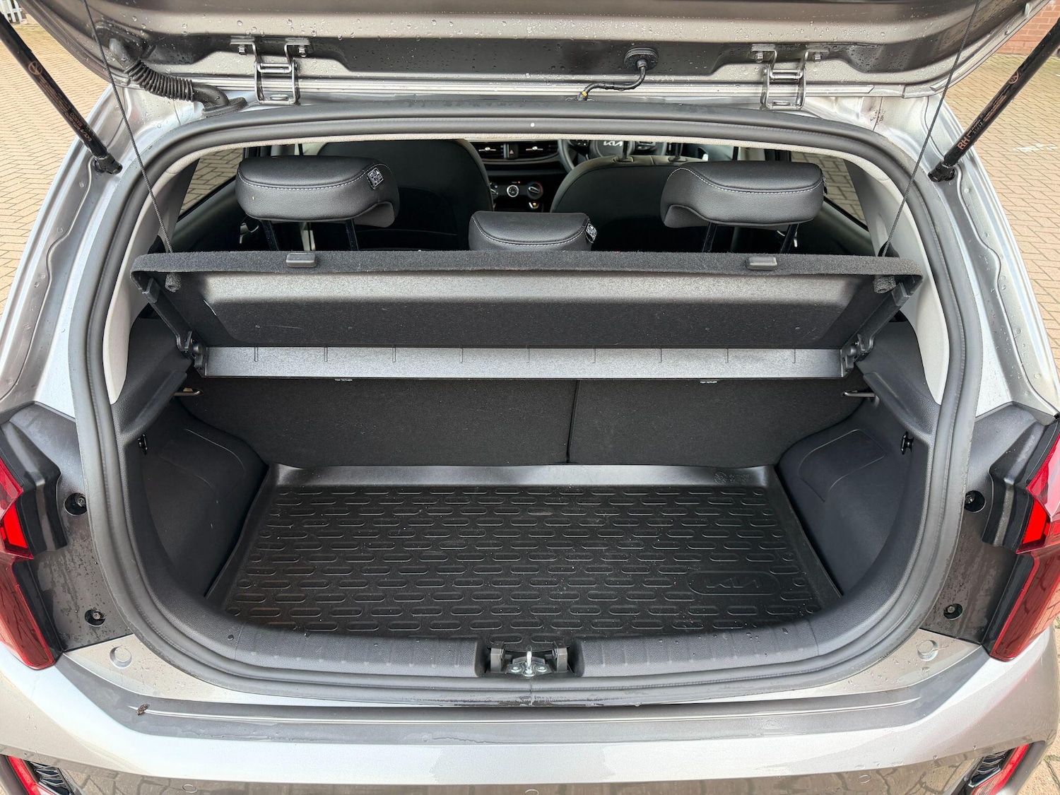 Used Kia Picanto 2024 for sale - 77073947: Photo 9