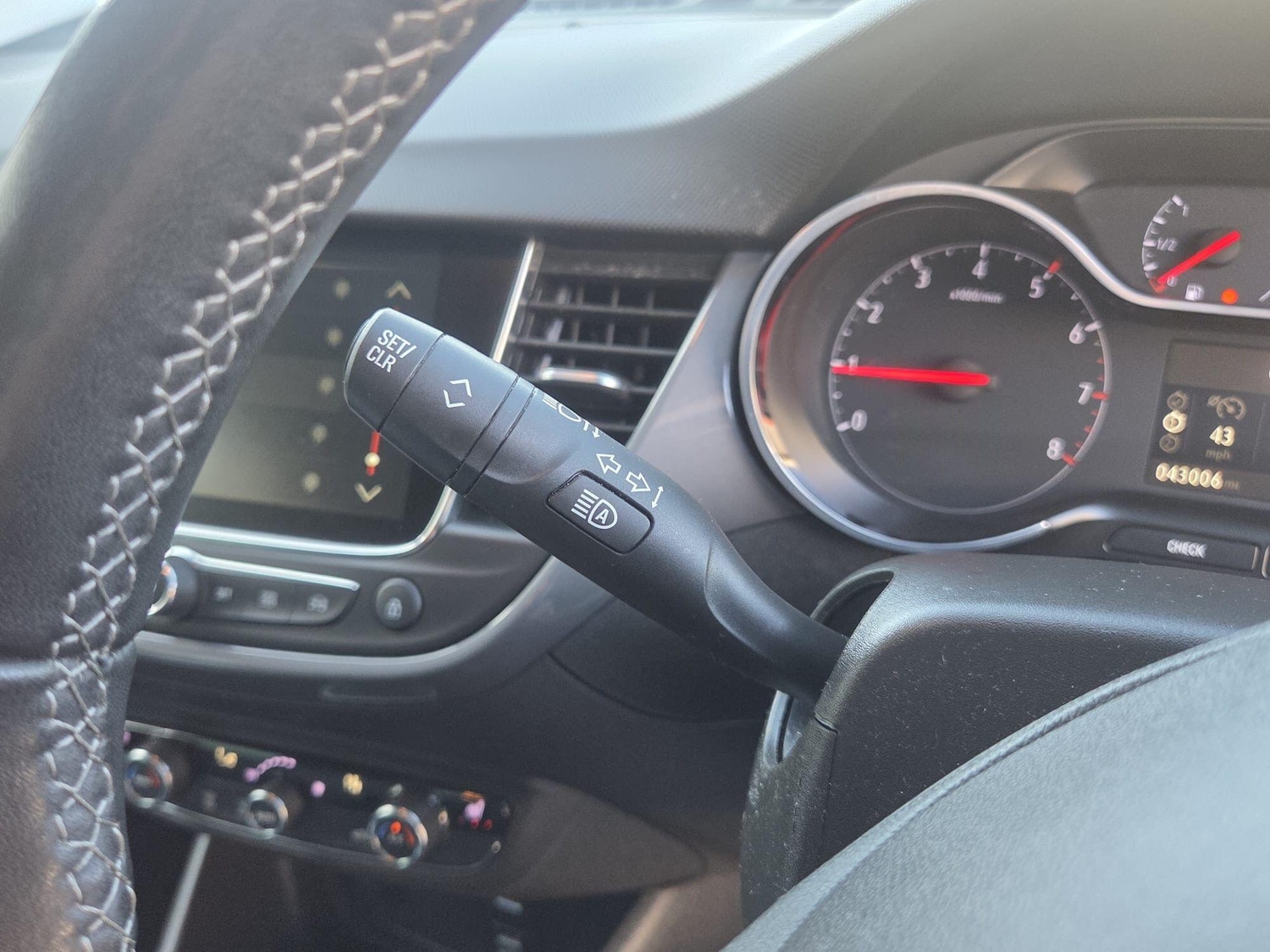 Used Vauxhall Crossland 2022 for sale - 76457392: Photo 18