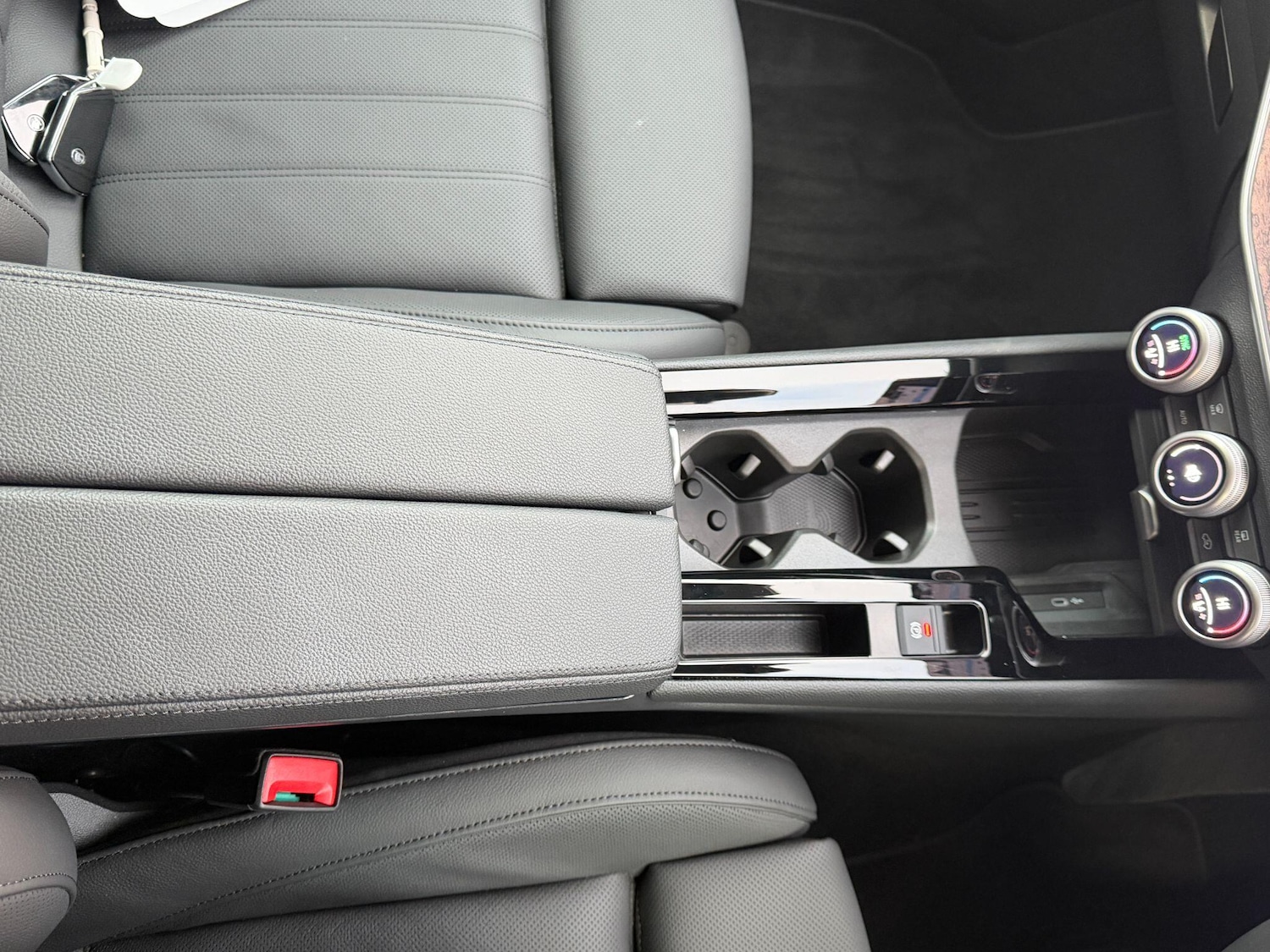 Used Skoda Superb 2024 for sale - 77523884: Photo 27