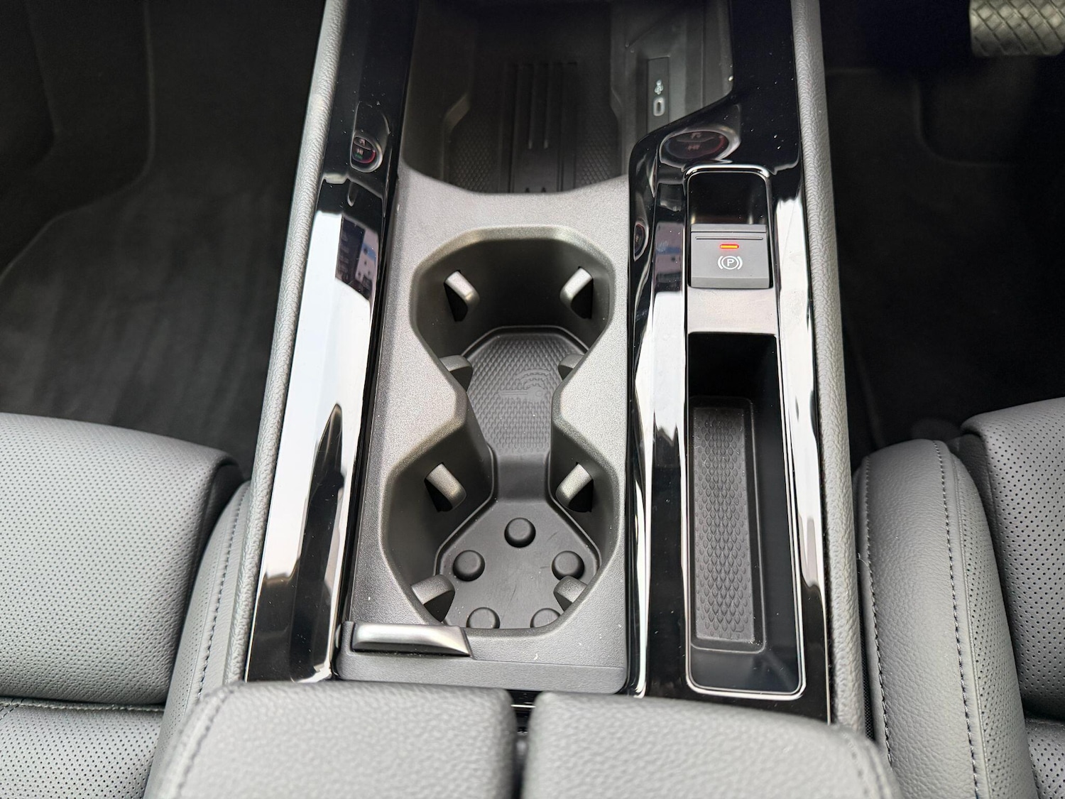 Used Skoda Superb 2024 for sale - 77523884: Photo 29