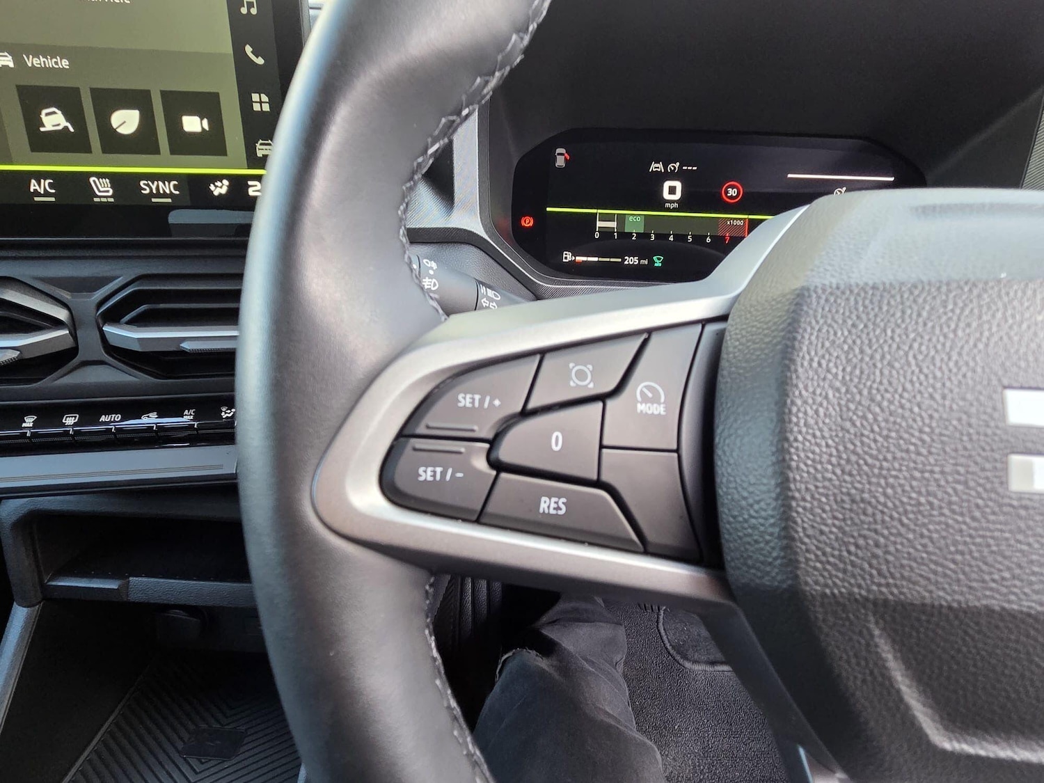 Used Dacia Bigster 2025 for sale - 77825123: Photo 24