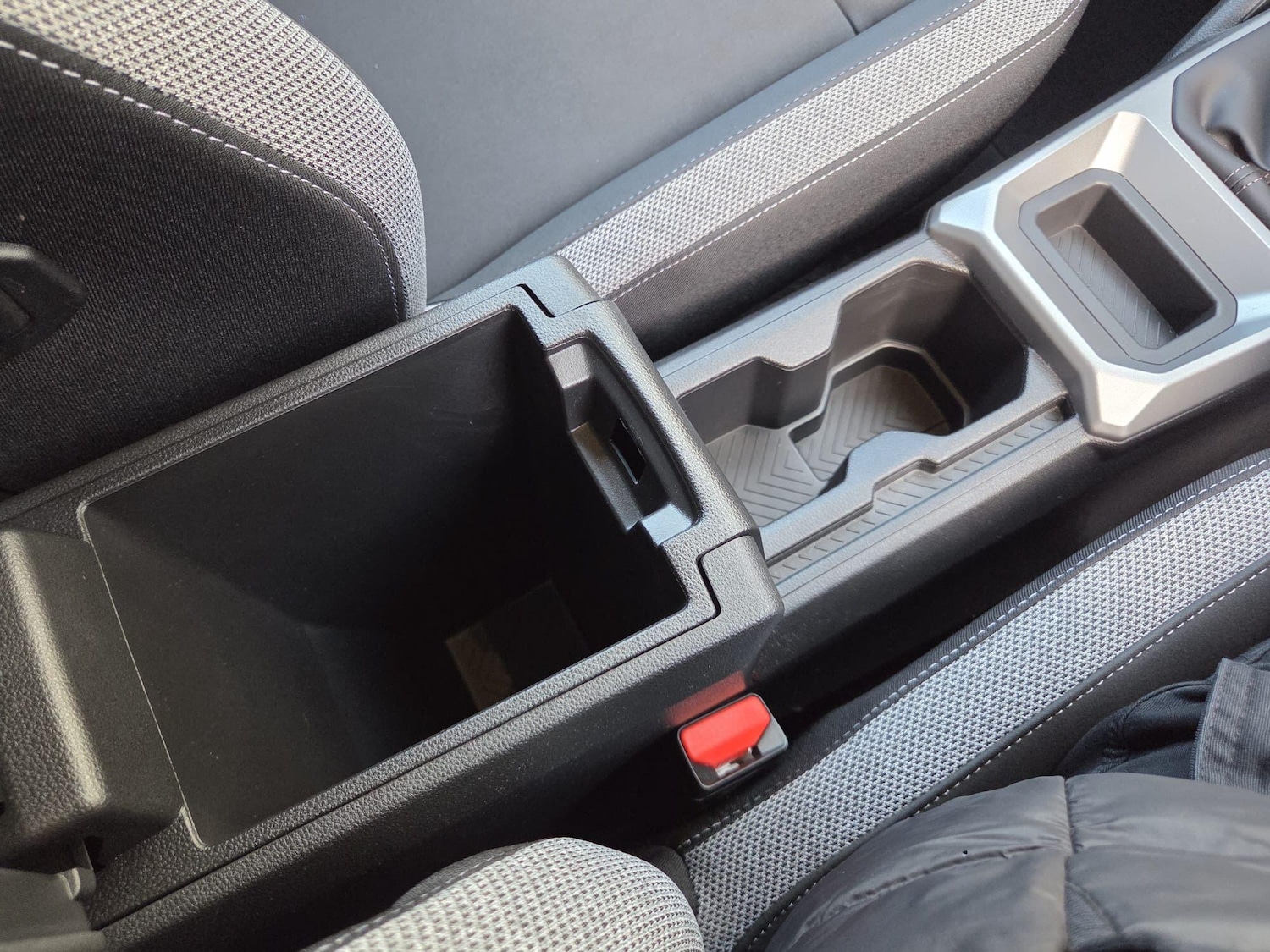 Used Dacia Bigster 2025 for sale - 77825123: Photo 30