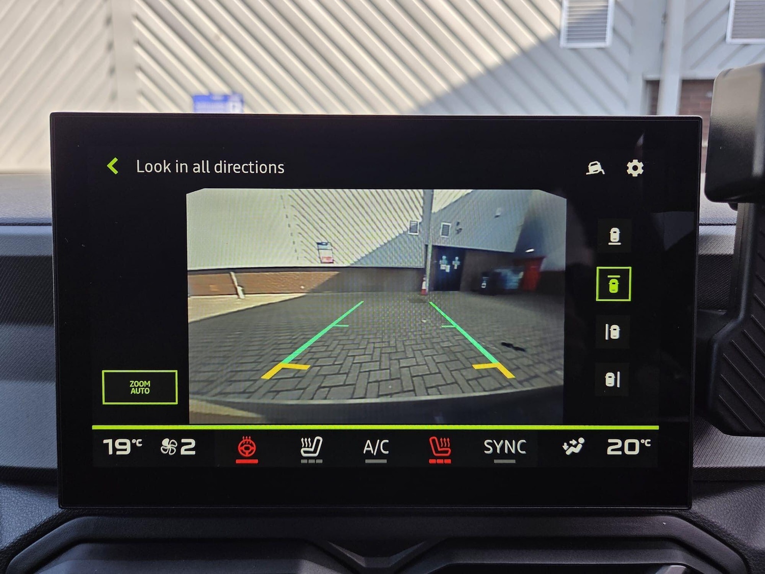 Used Dacia Bigster 2025 for sale - 77825123: Photo 35