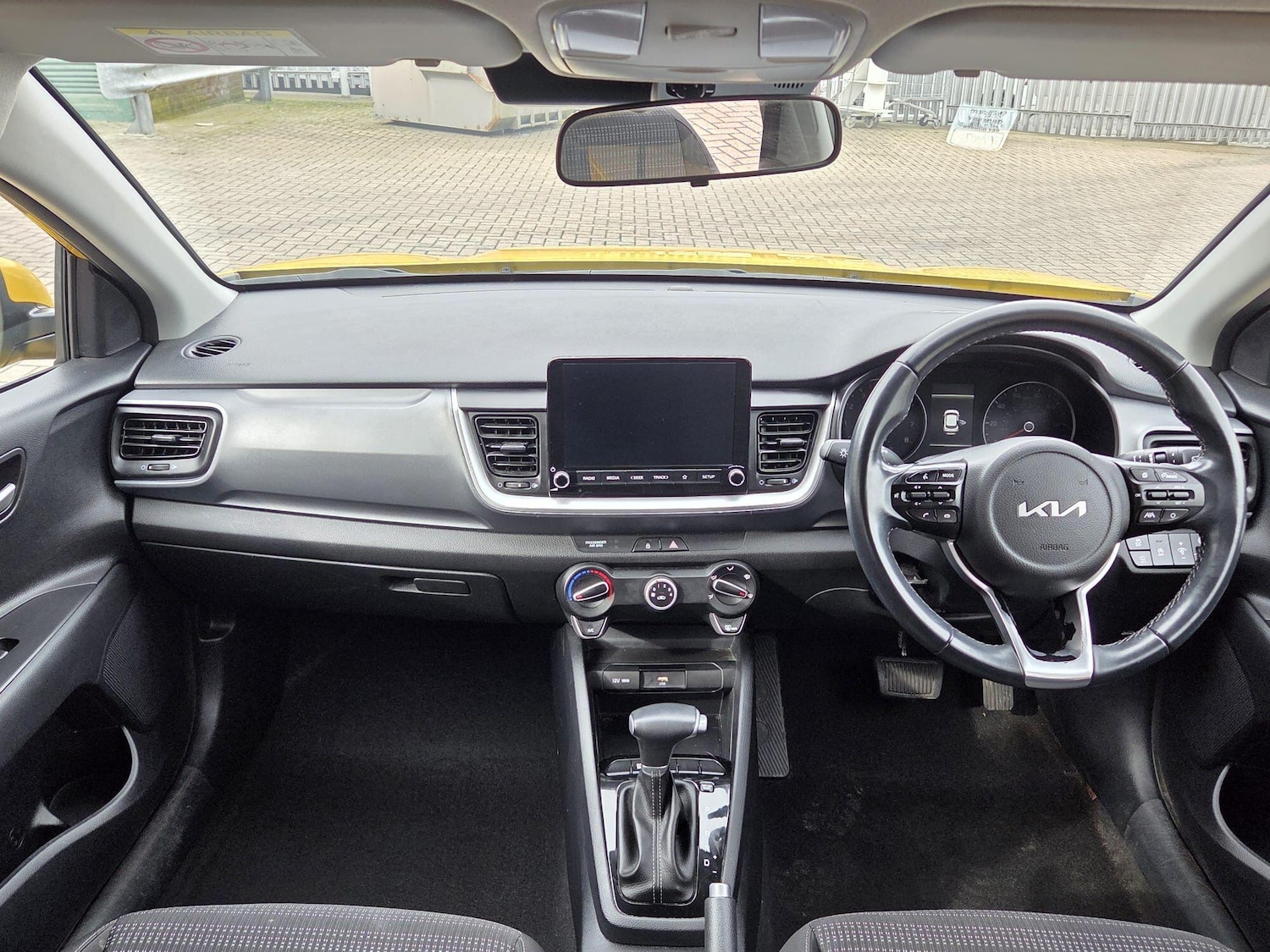 Used Kia Stonic 2022 for sale - 77940415: Photo 13