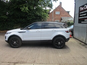 Used Land Rover Range Rover Evoque 2017 for sale - 79570127: Photo