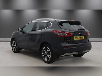 Used Nissan Qashqai 2017 for sale - 79178864: Photo