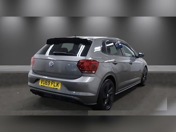 Used Volkswagen Polo 2019 for sale - 78200635: Photo