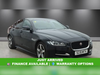 Used Jaguar XE 2019 for sale - 78805853: Photo
