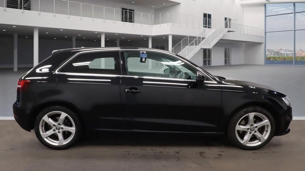 Used Audi A3 2017 for sale - 76439009: Photo 5