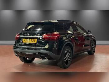 Used Mercedes-Benz GLA 2019 for sale - 79281256: Photo