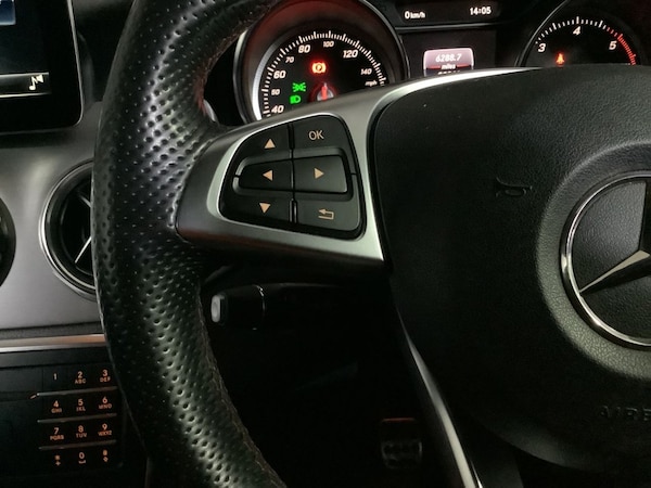 Used Mercedes-Benz GLA 2018 for sale - 76303581: Photo 17