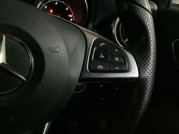 Used Mercedes-Benz GLA 2018 for sale - 76303581: Photo 19
